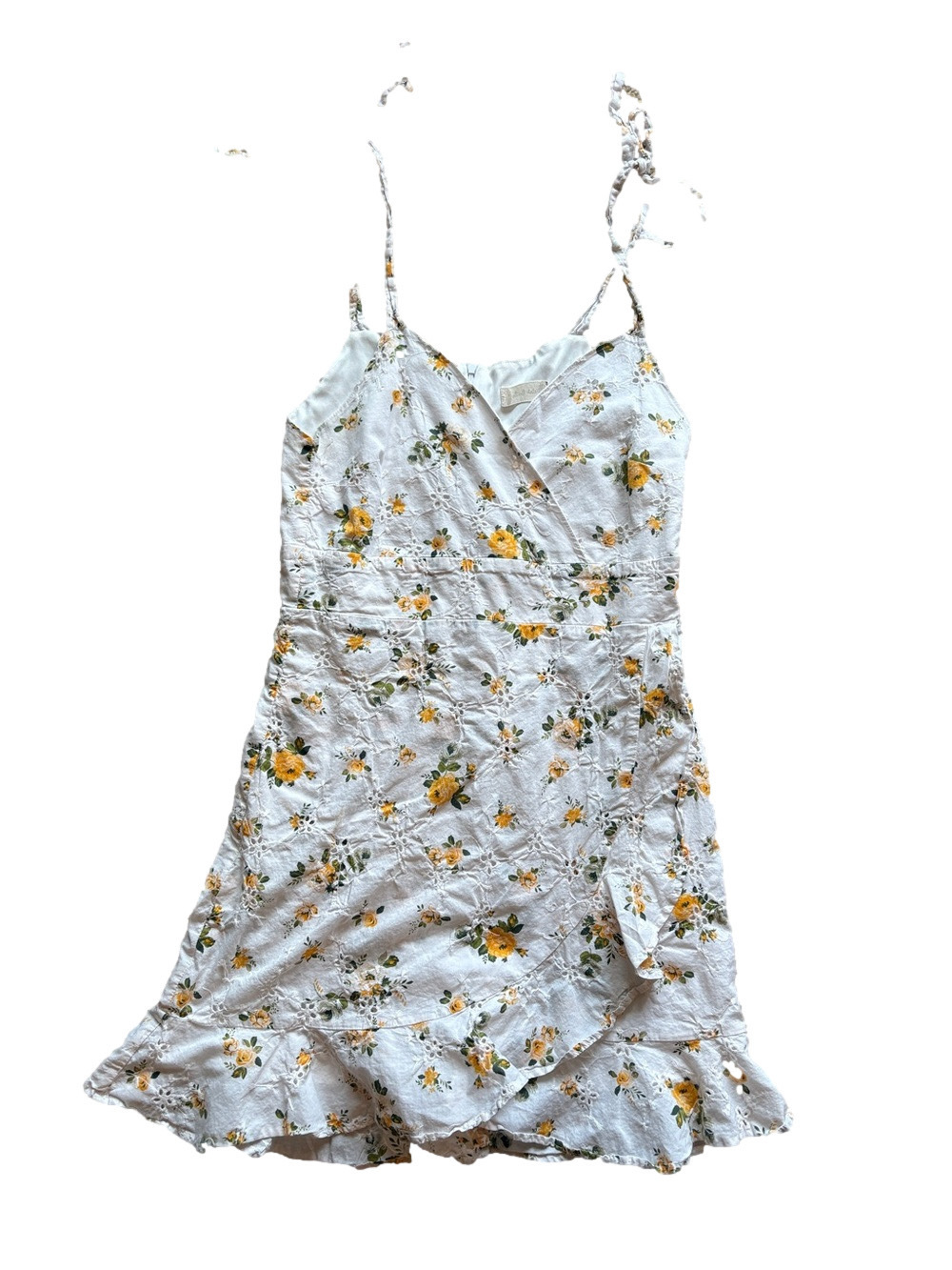 Altar’d state Woman’s Large White and Yellow Sundress.